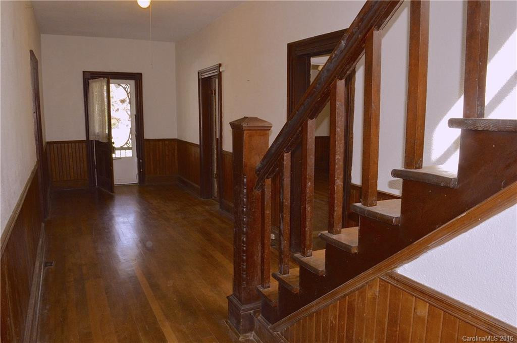 399 Caldwell Drive - Photo 15
