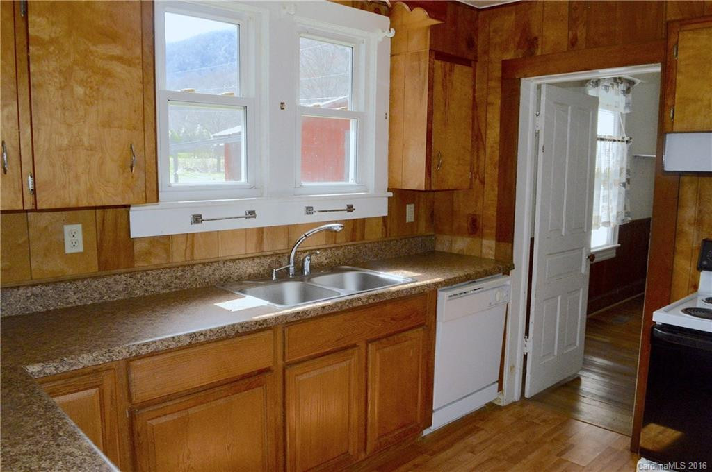 399 Caldwell Drive - Photo 6
