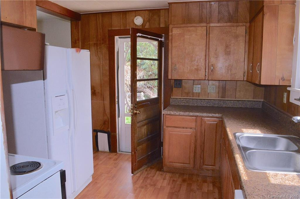 399 Caldwell Drive - Photo 7