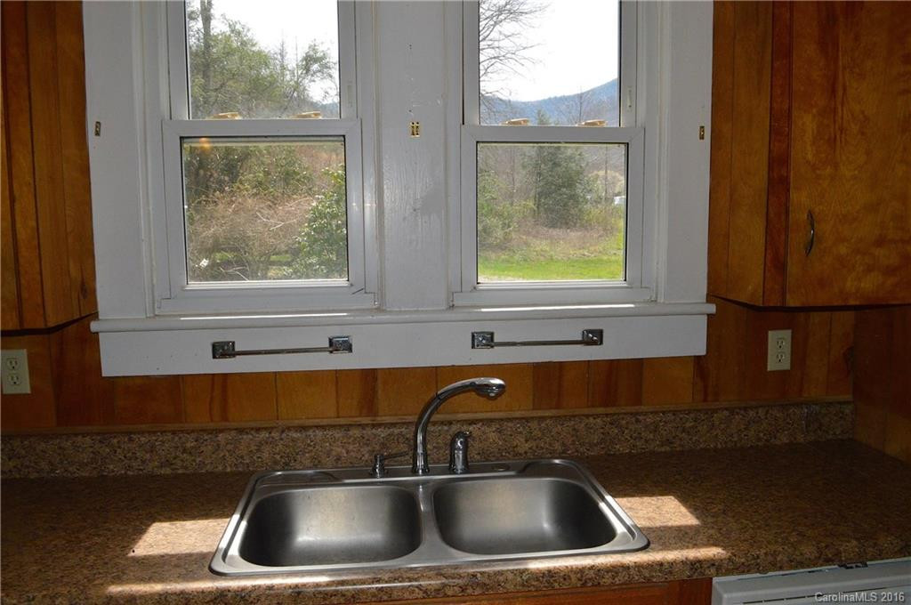 399 Caldwell Drive - Photo 9