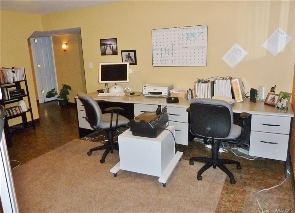 50 Vine Street - Photo 18
