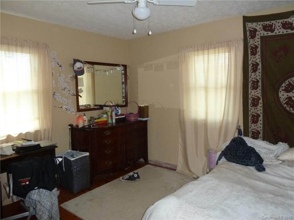 50 Vine Street - Photo 9