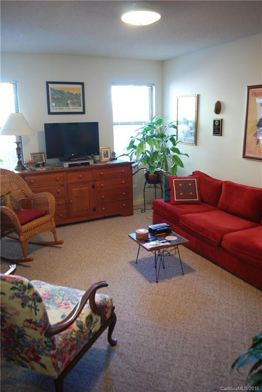 905 Abbey Circle #905 - Photo 9