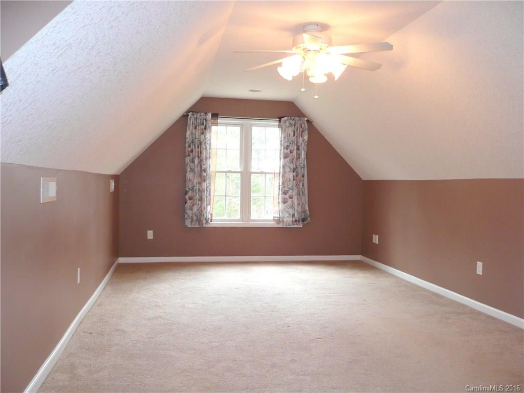 68 Locust Meadow Lane - Photo 14