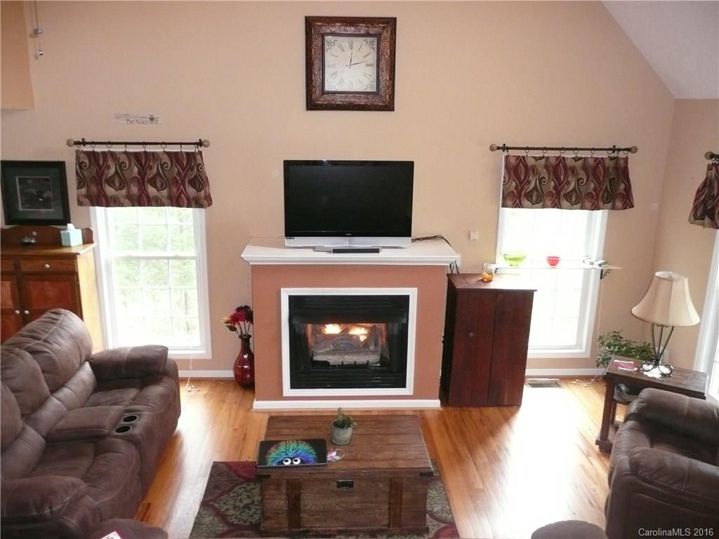 68 Locust Meadow Lane - Photo 4