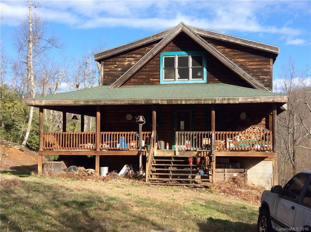 5895 Pinnacle Mountain Road