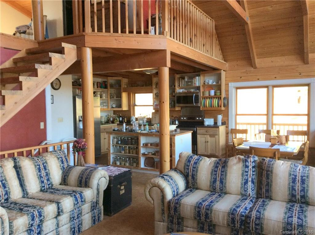 5895 Pinnacle Mountain Road - Photo 9