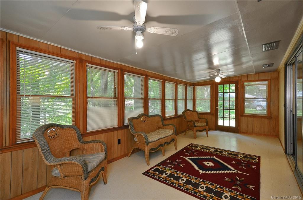 89 Woodfern Drive - Photo 11