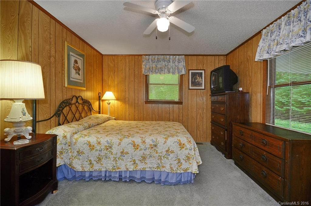 89 Woodfern Drive - Photo 6