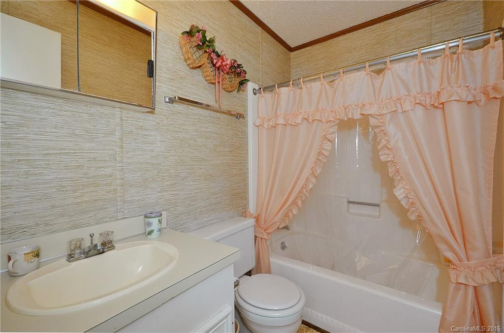 89 Woodfern Drive - Photo 7