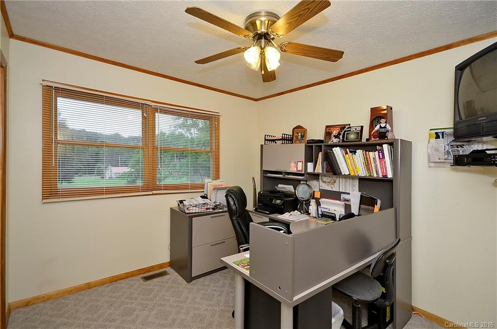 162 & 198 Groundhog Hill Road - Photo 11