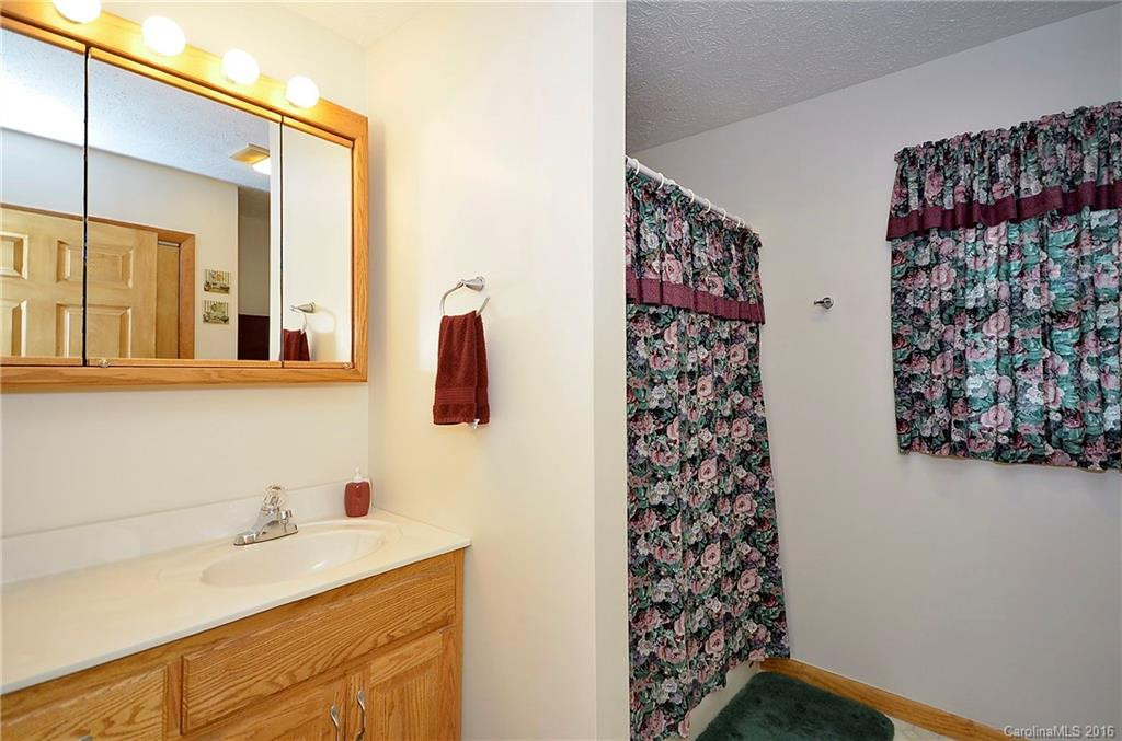 162 & 198 Groundhog Hill Road - Photo 10