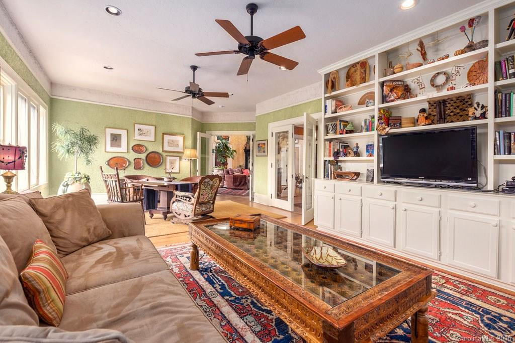 26 Sheridan Road - Photo 7