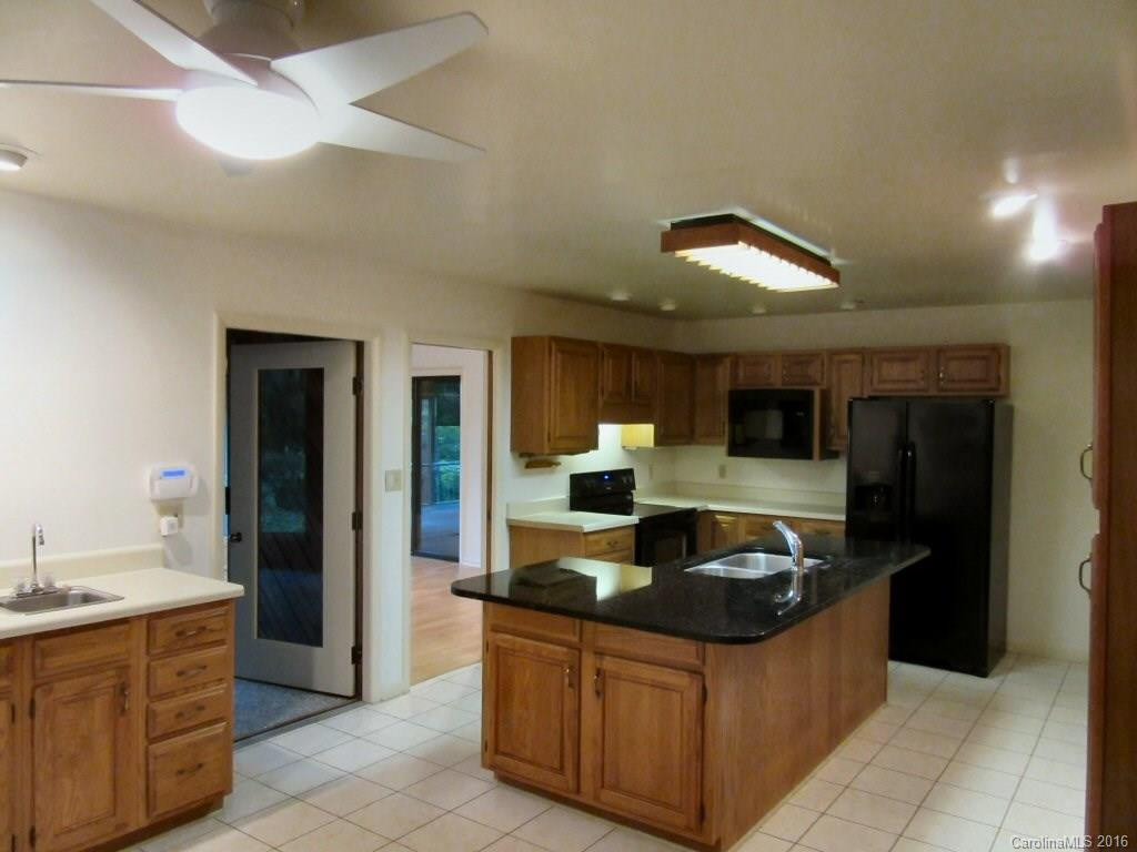 2032 Campbell Drive #377 - Photo 12