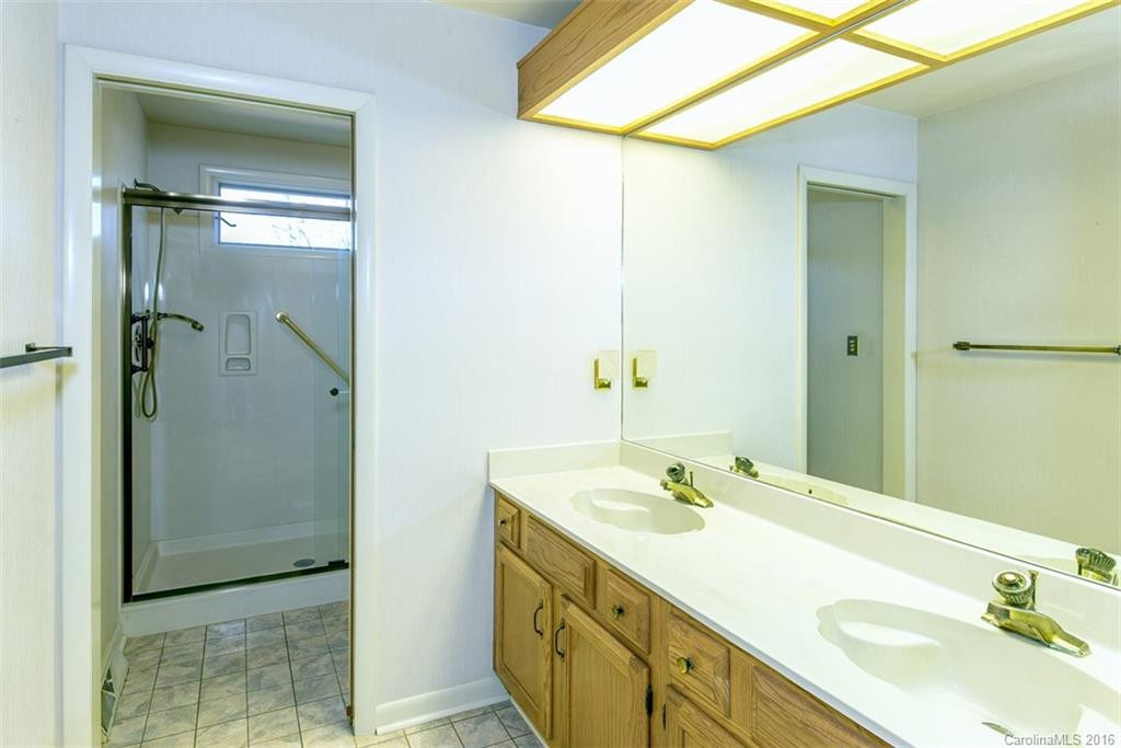 2032 Campbell Drive #377 - Photo 18