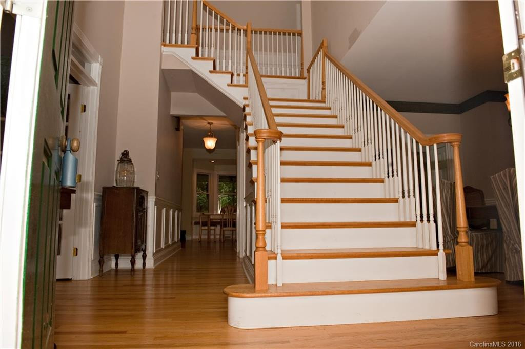 360 Sheppard Branch Road - Photo 4