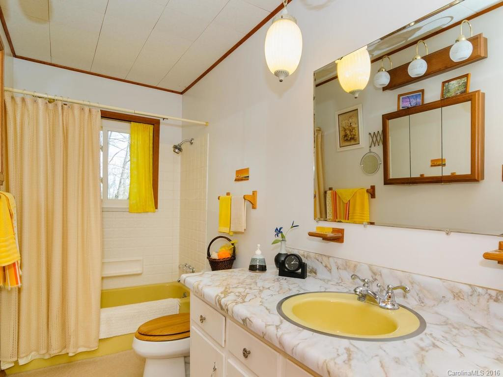 156 Foster Hill Drive - Photo 14