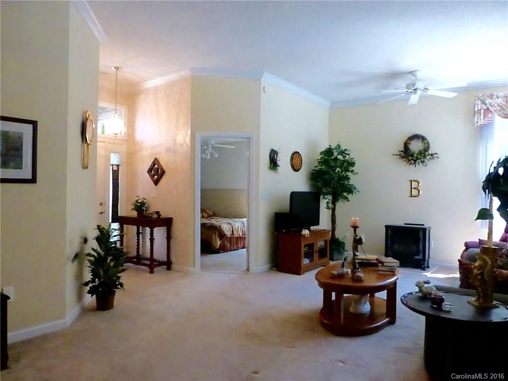 24 Tisha Lane #24 - Photo 2