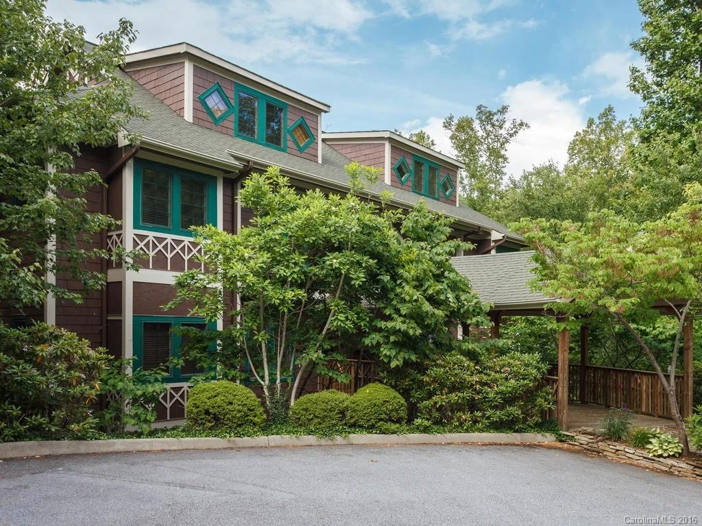 81 Creekside Way #F-102