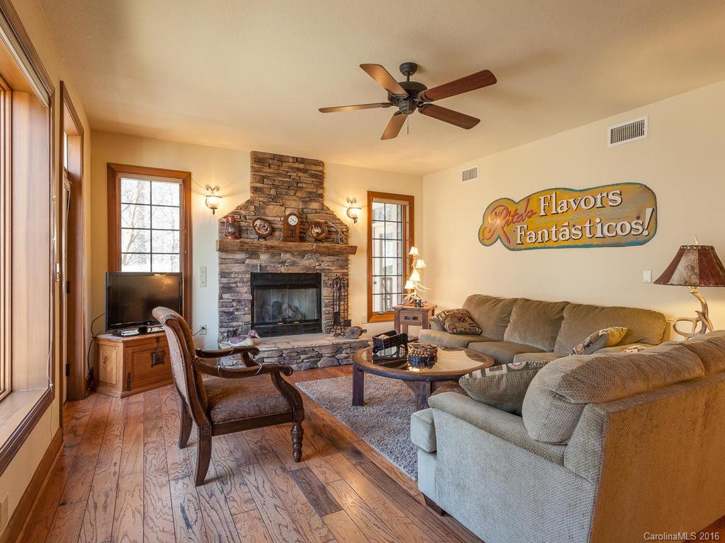81 Creekside Way #F-102 - Photo 2