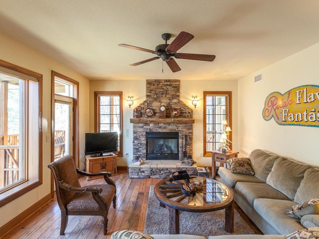 81 Creekside Way #F-102 - Photo 3