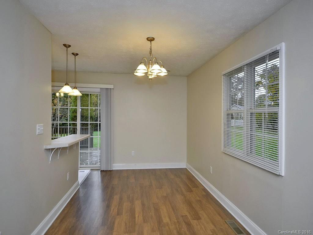 60 Sierra Drive - Photo 4
