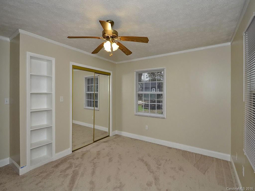 60 Sierra Drive - Photo 6