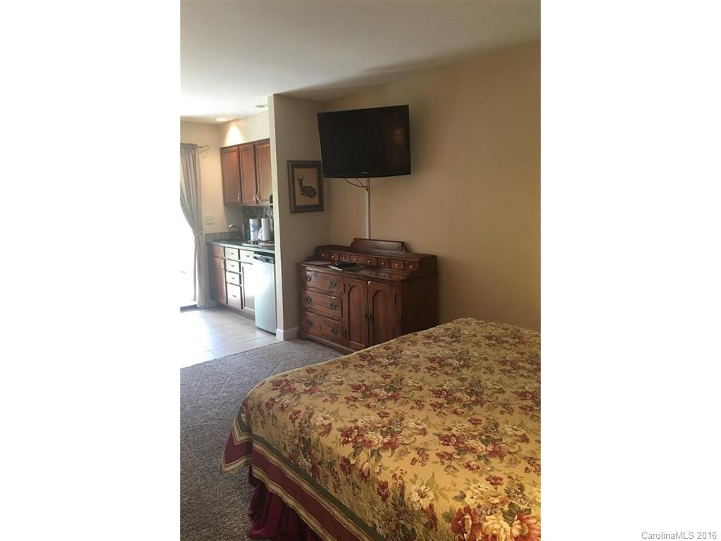 160 Whitney Boulevard #25 - Photo 7