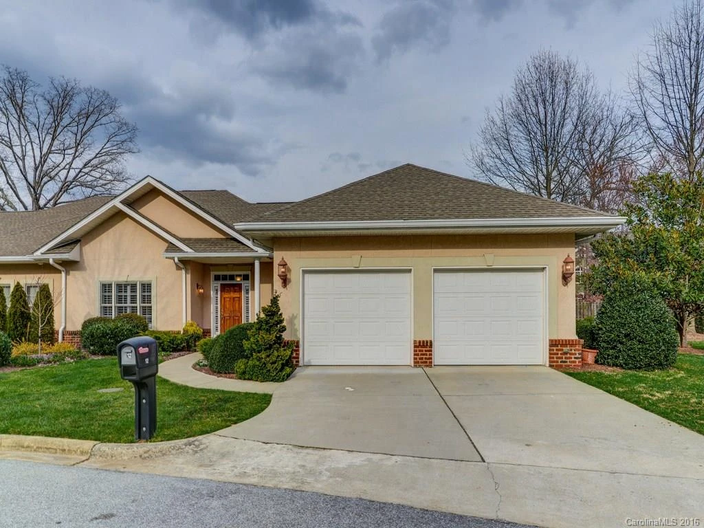 12 Boddington Court #12