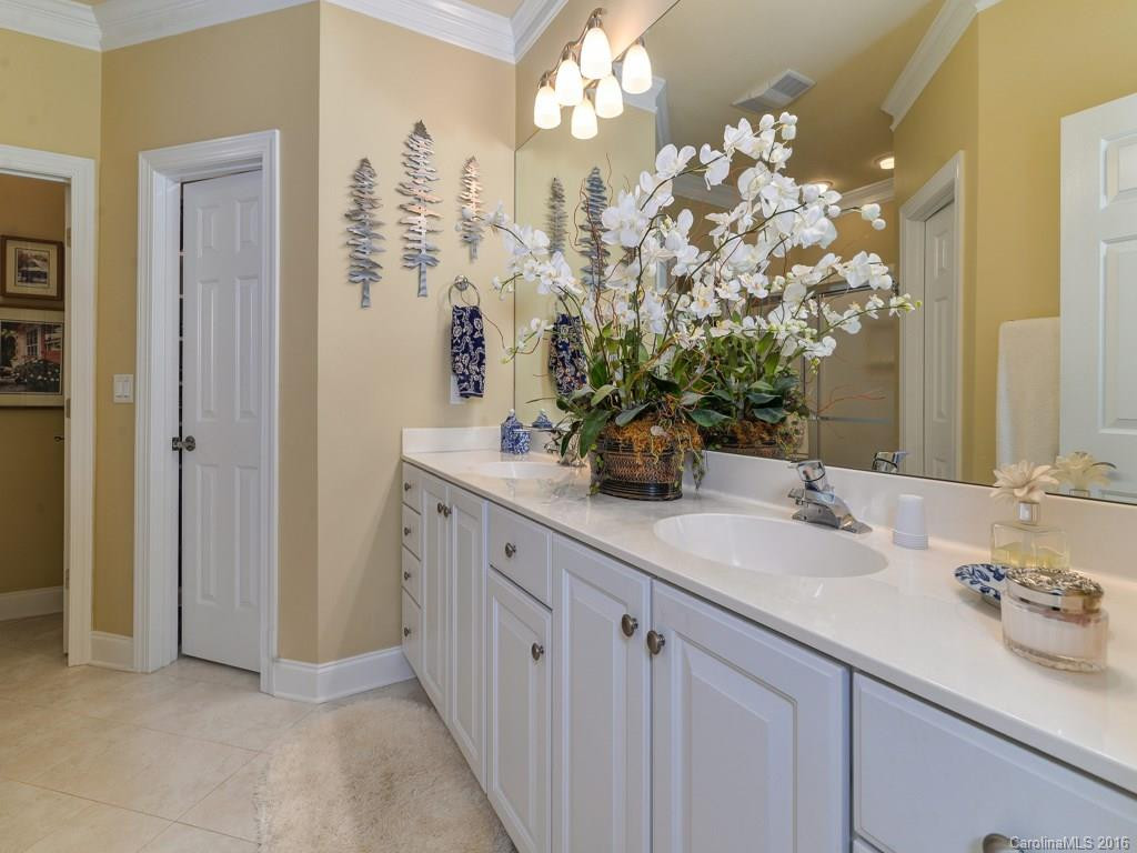 12 Boddington Court #12 - Photo 17