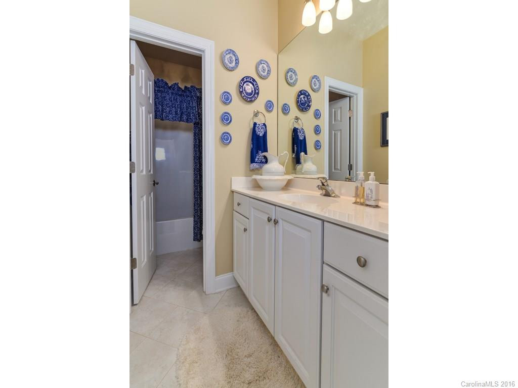 12 Boddington Court #12 - Photo 20