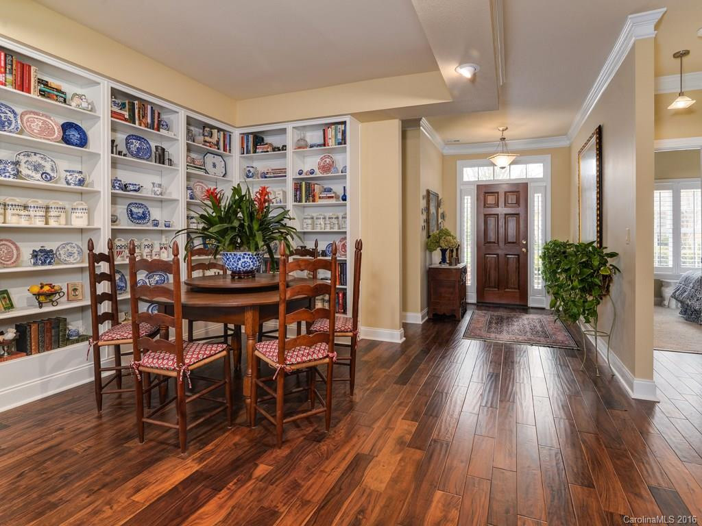 12 Boddington Court #12 - Photo 3