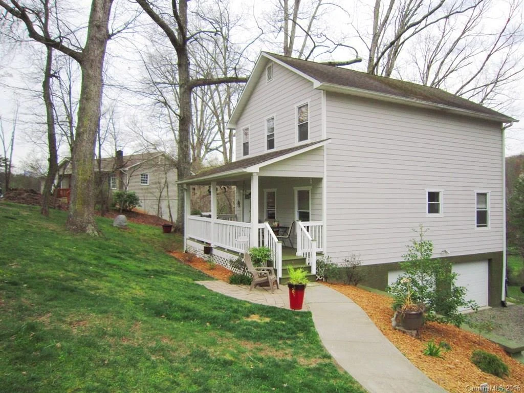4 Dewey Lane