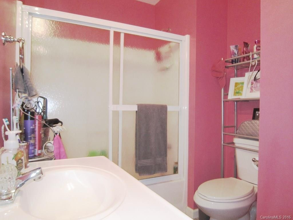 4 Dewey Lane - Photo 15