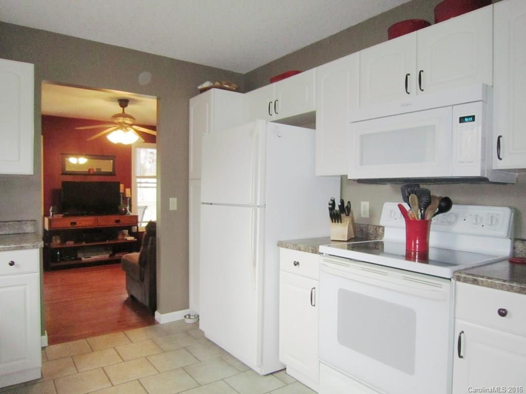 4 Dewey Lane - Photo 6