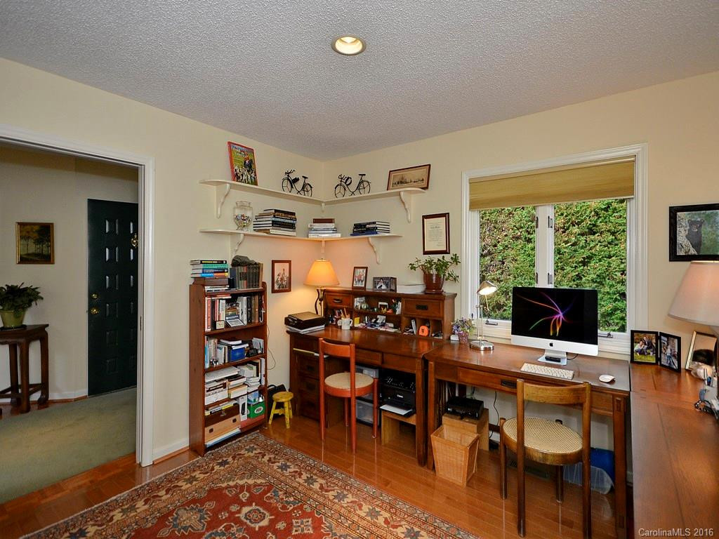 127 Deerlake Drive #127 - Photo 12