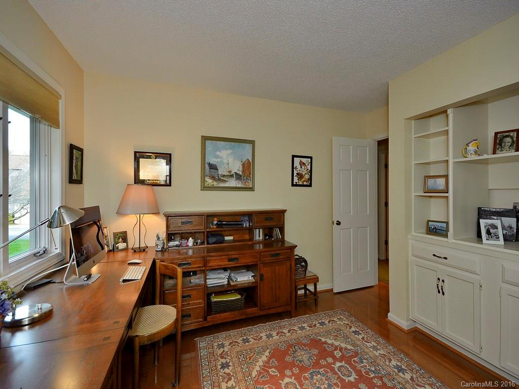 127 Deerlake Drive #127 - Photo 13