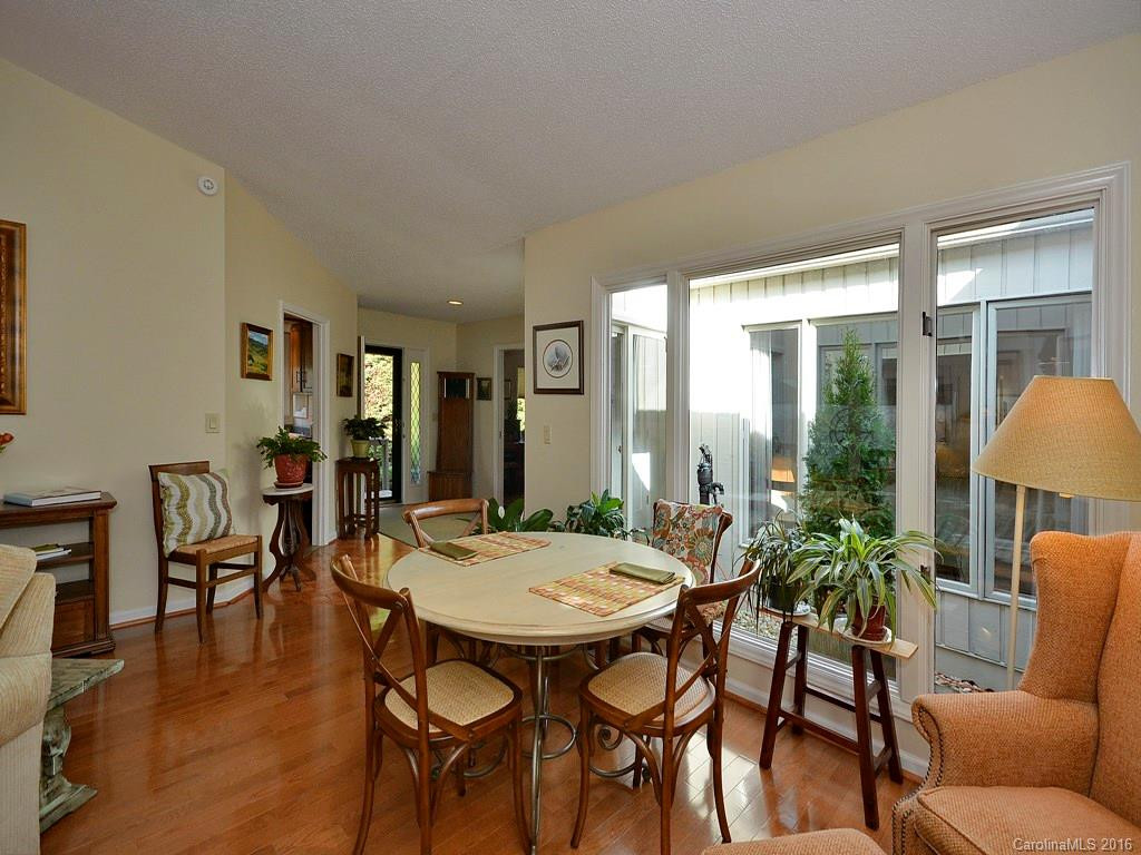 127 Deerlake Drive #127 - Photo 7