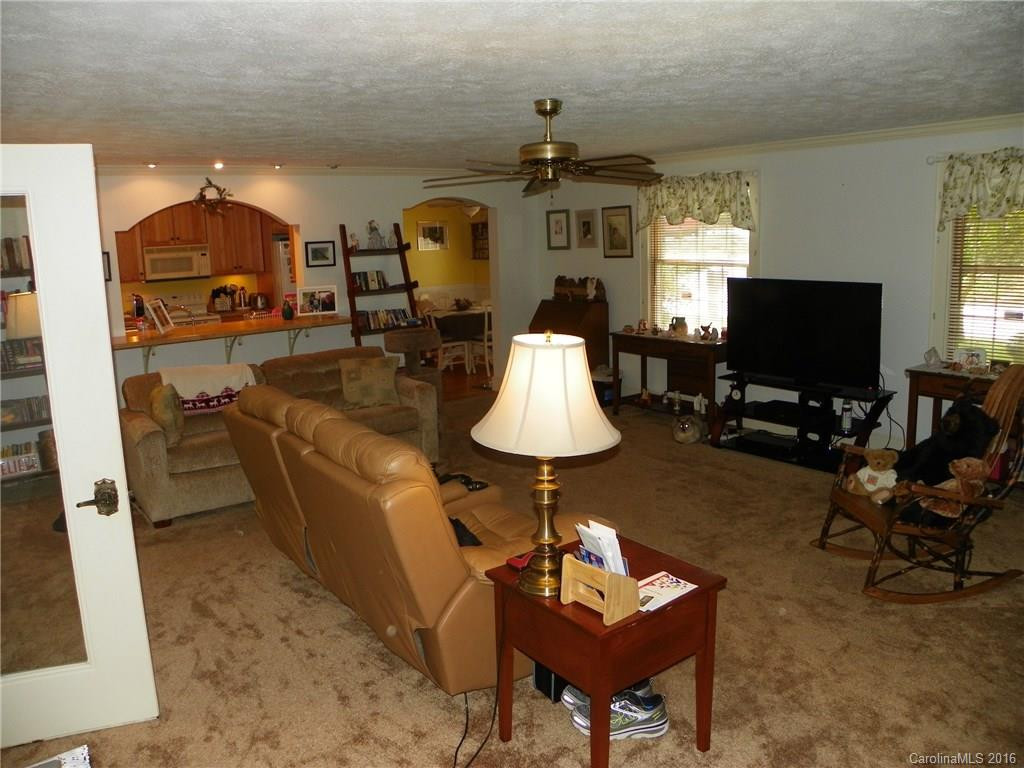 505 9th Avenue - Photo 11