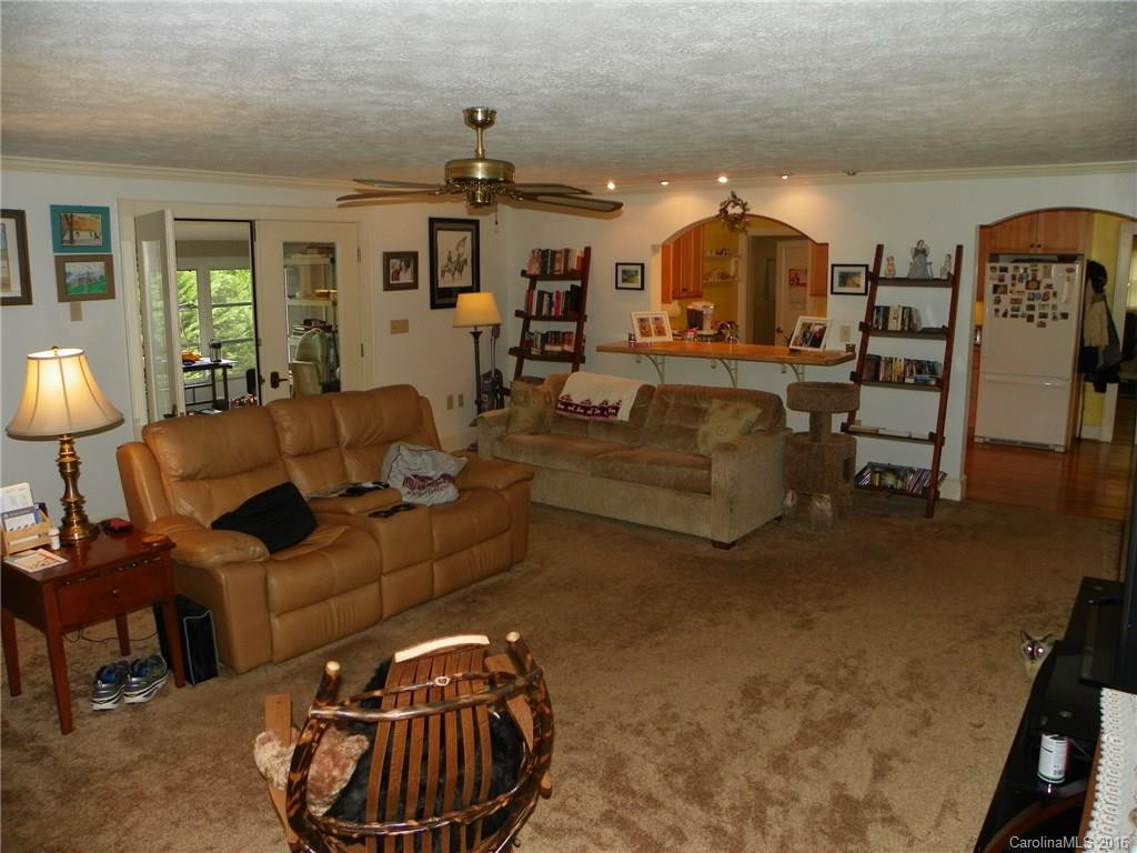 505 9th Avenue - Photo 12