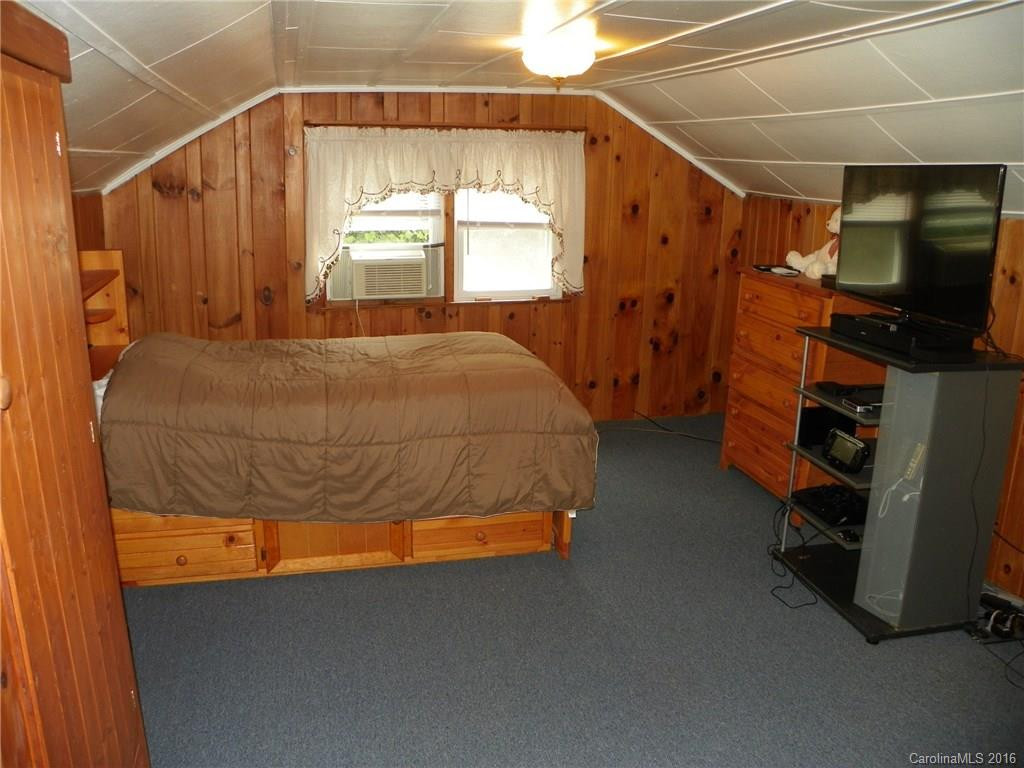 505 9th Avenue - Photo 18