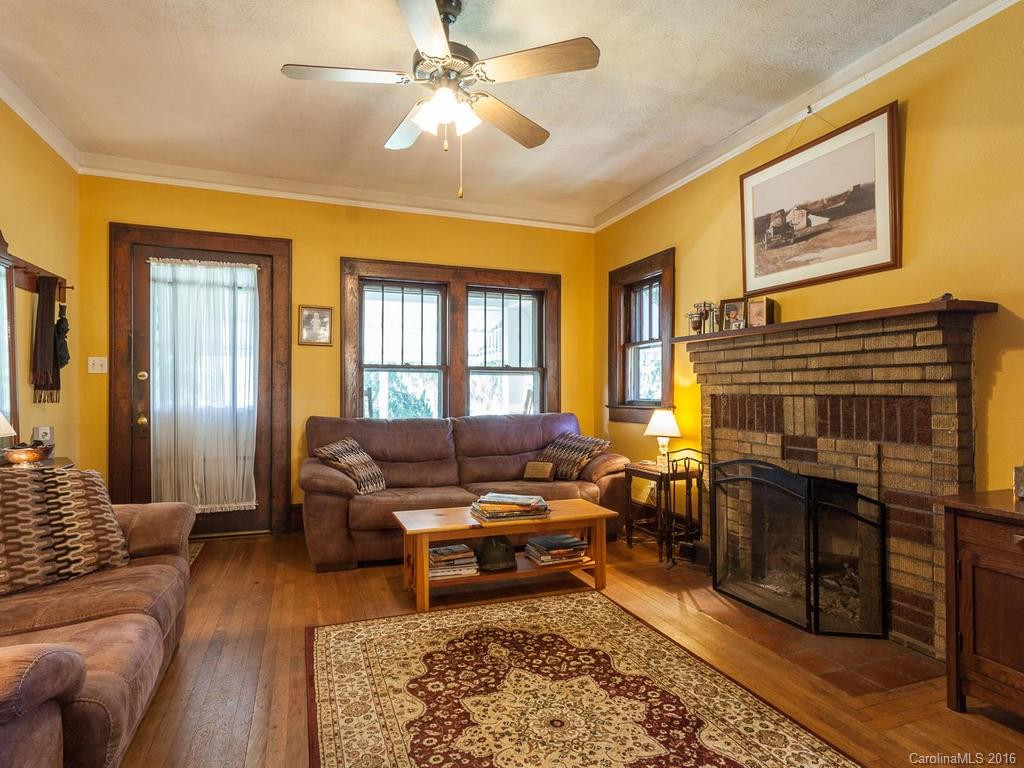 8 Azalea Street - Photo 4