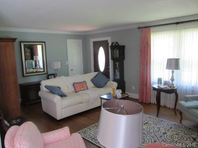 390 Ridgecrest Avenue - Photo 13