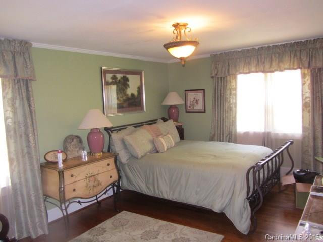 390 Ridgecrest Avenue - Photo 19