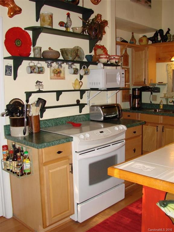 3229 Hamburg Road - Photo 10