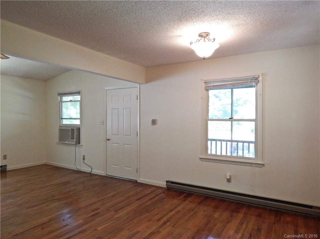 175 Chestnut Place - Photo 6