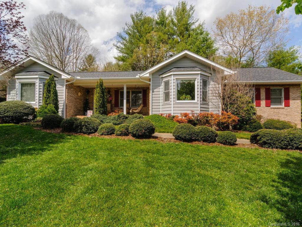 14 Four Oaks Drive