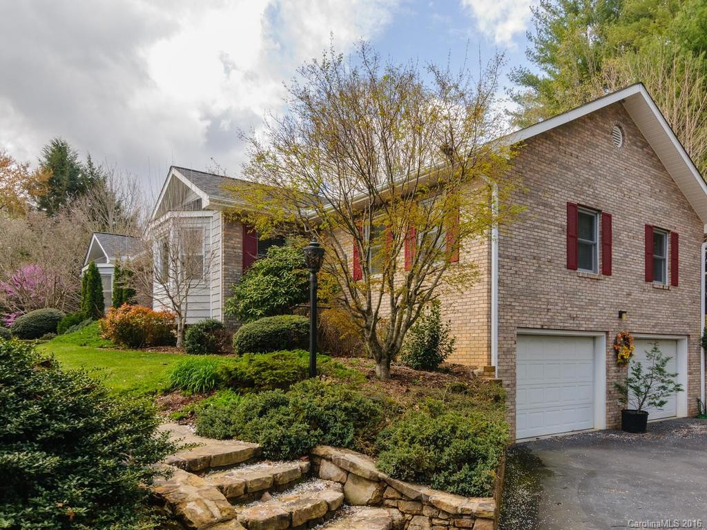 14 Four Oaks Drive - Photo 2