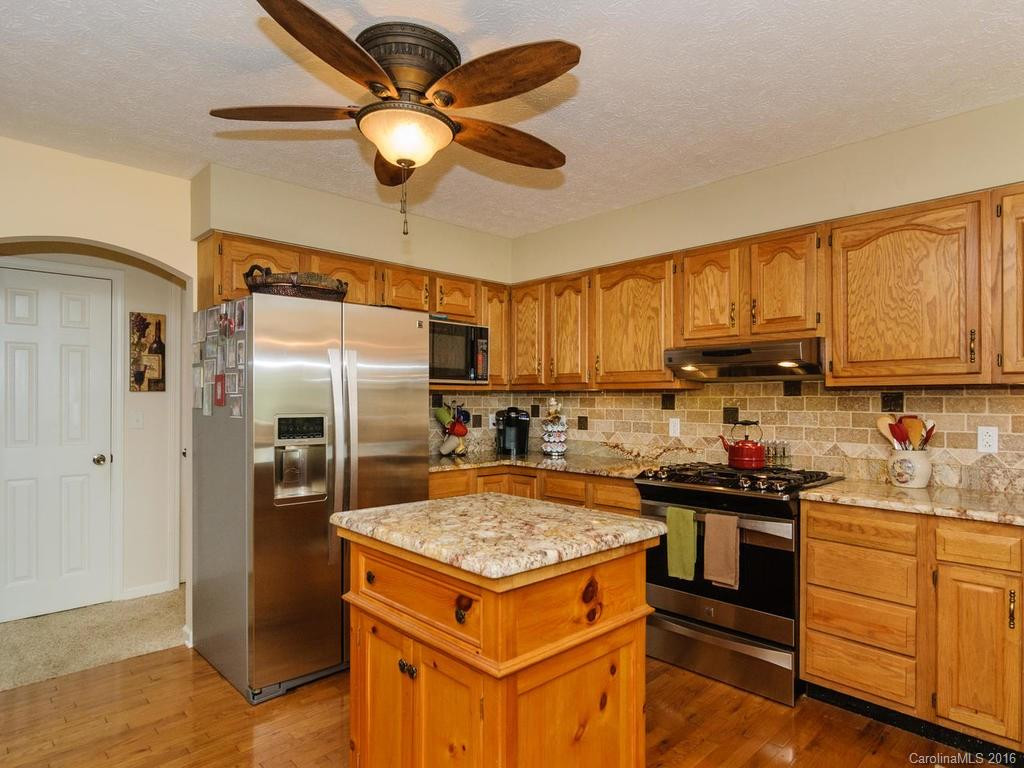 14 Four Oaks Drive - Photo 13