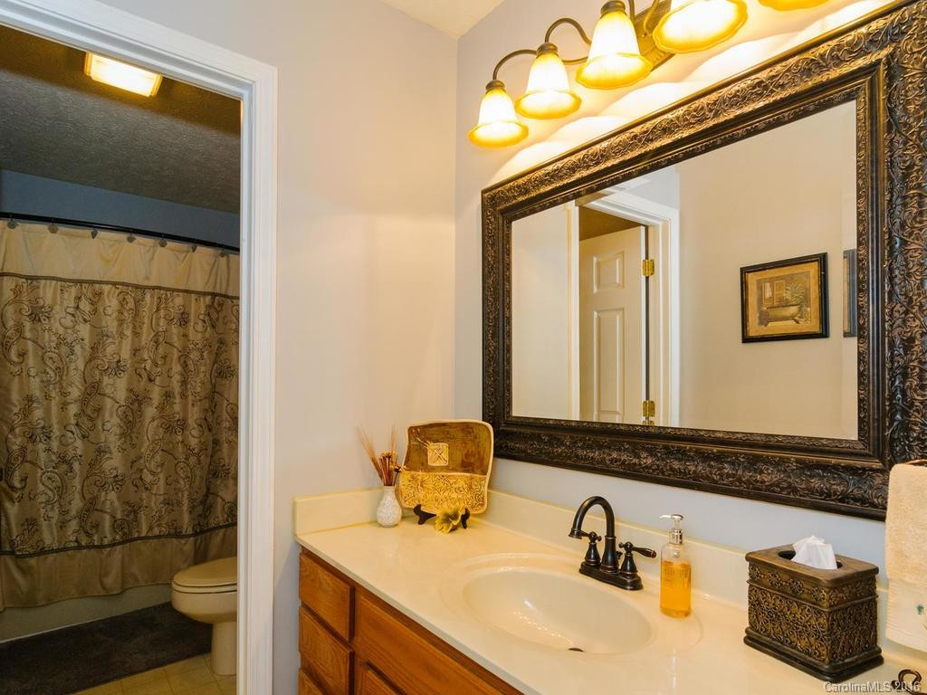 14 Four Oaks Drive - Photo 22